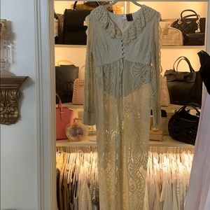 Vintage lace hot pants set